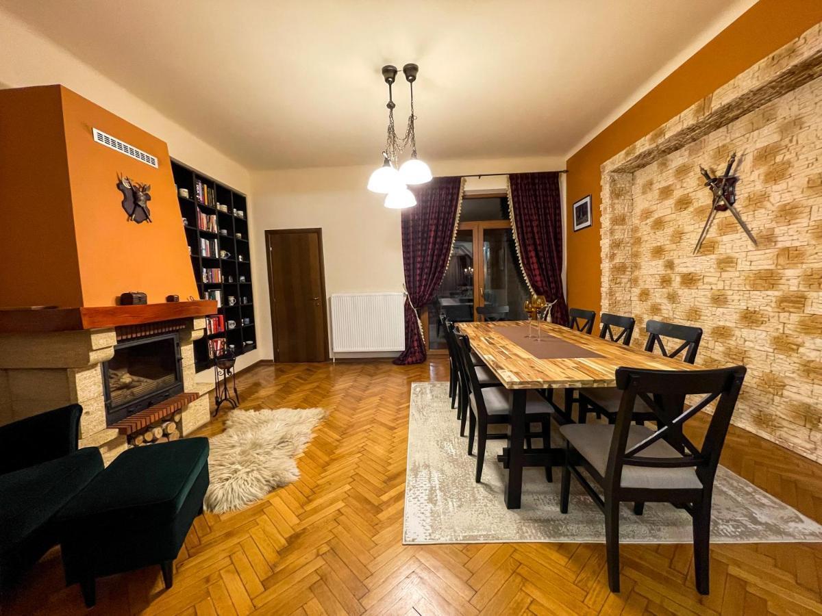 Central Apartment W/ Fire Place - Ground Floor ブカレスト エクステリア 写真